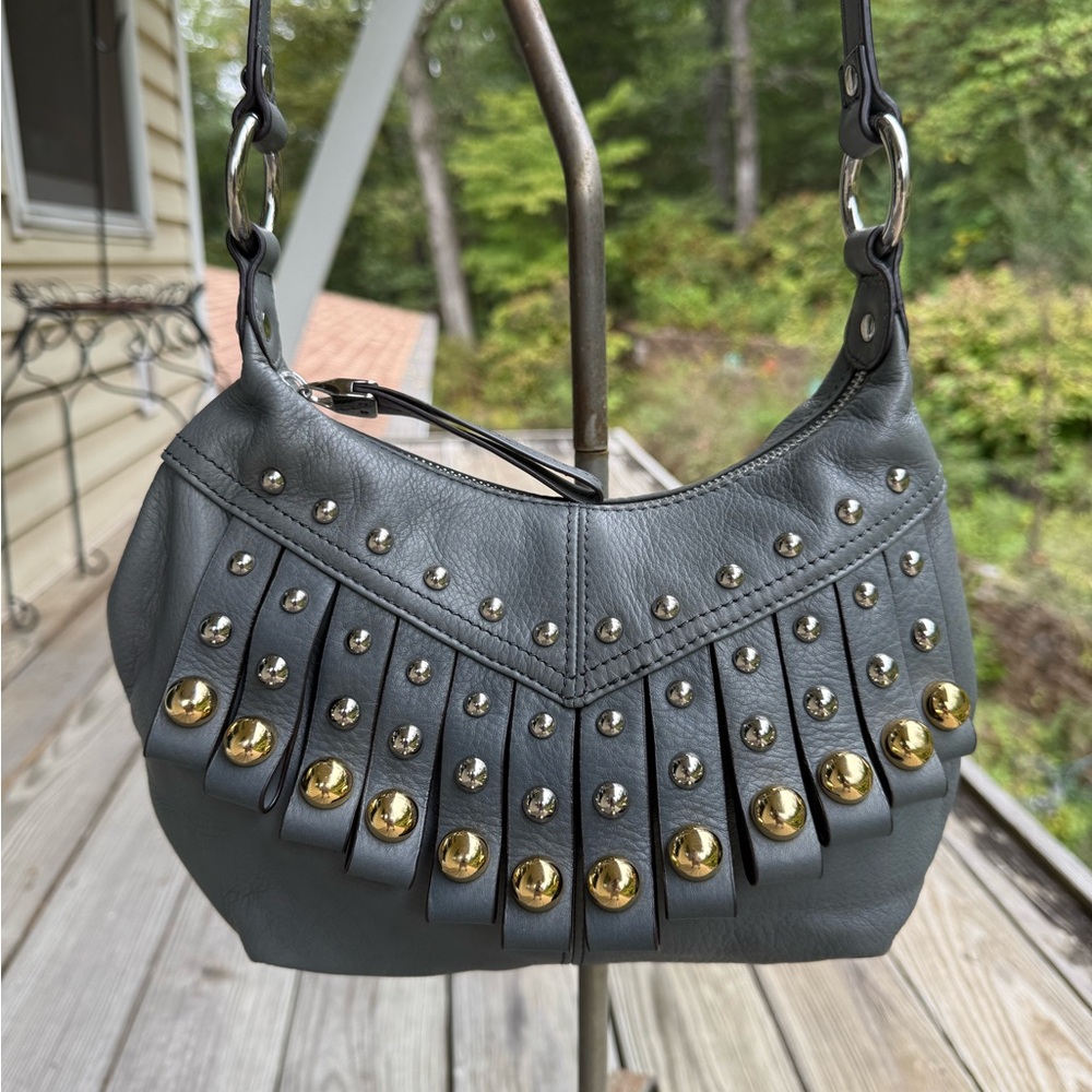 SOLD 👜 B. Makowsky Gray Leather Shoulder Bag w/ Gold Stud Detail NWOT✨